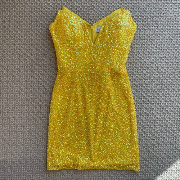 Ashley Lauren Yellow Sequin Strapless Dress Size 0 - Picture 8 of 17